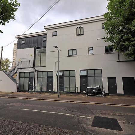 Stylish & Modern Apartment - Southend Stays Eksteriør bilde